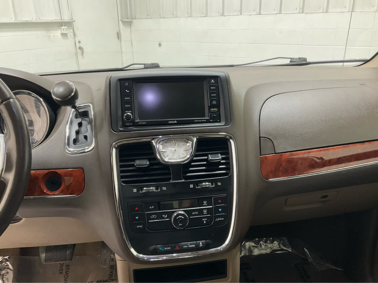 Used 2013 Chrysler Town & Country Van