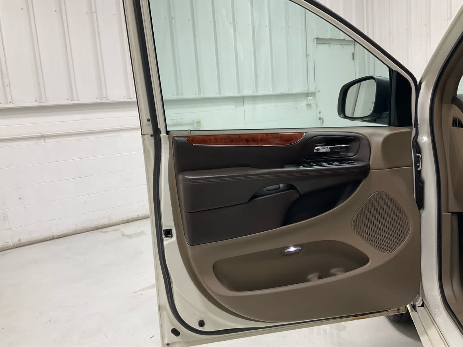 Used 2013 Chrysler Town & Country Van