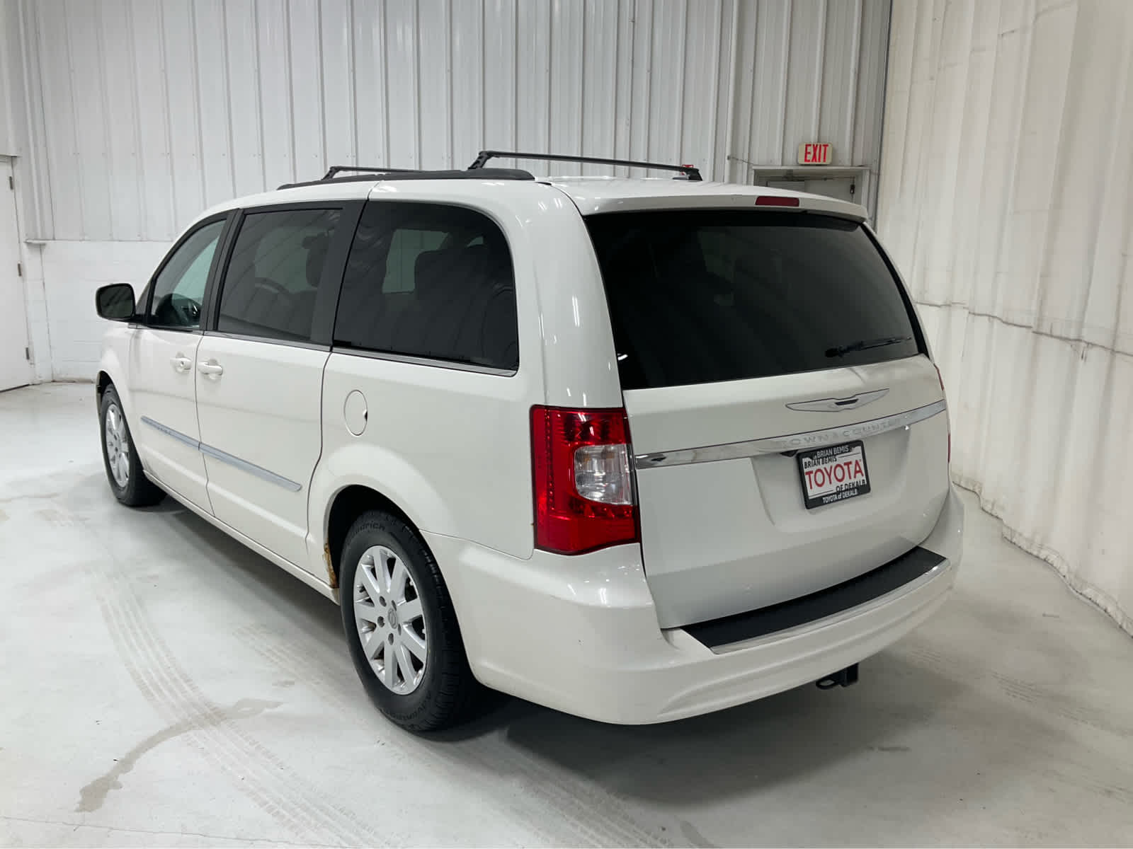 Used 2013 Chrysler Town & Country Van