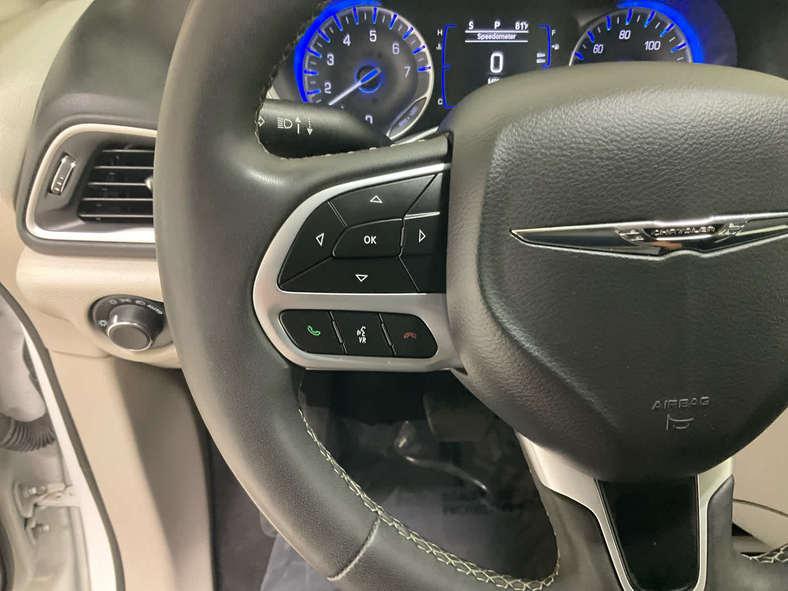 Used 2023 Chrysler Voyager Van