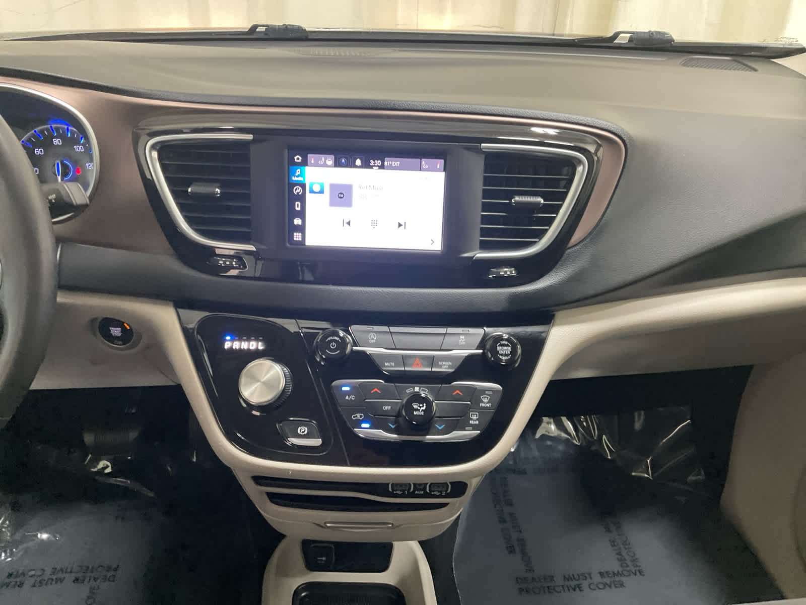 Used 2023 Chrysler Voyager Van