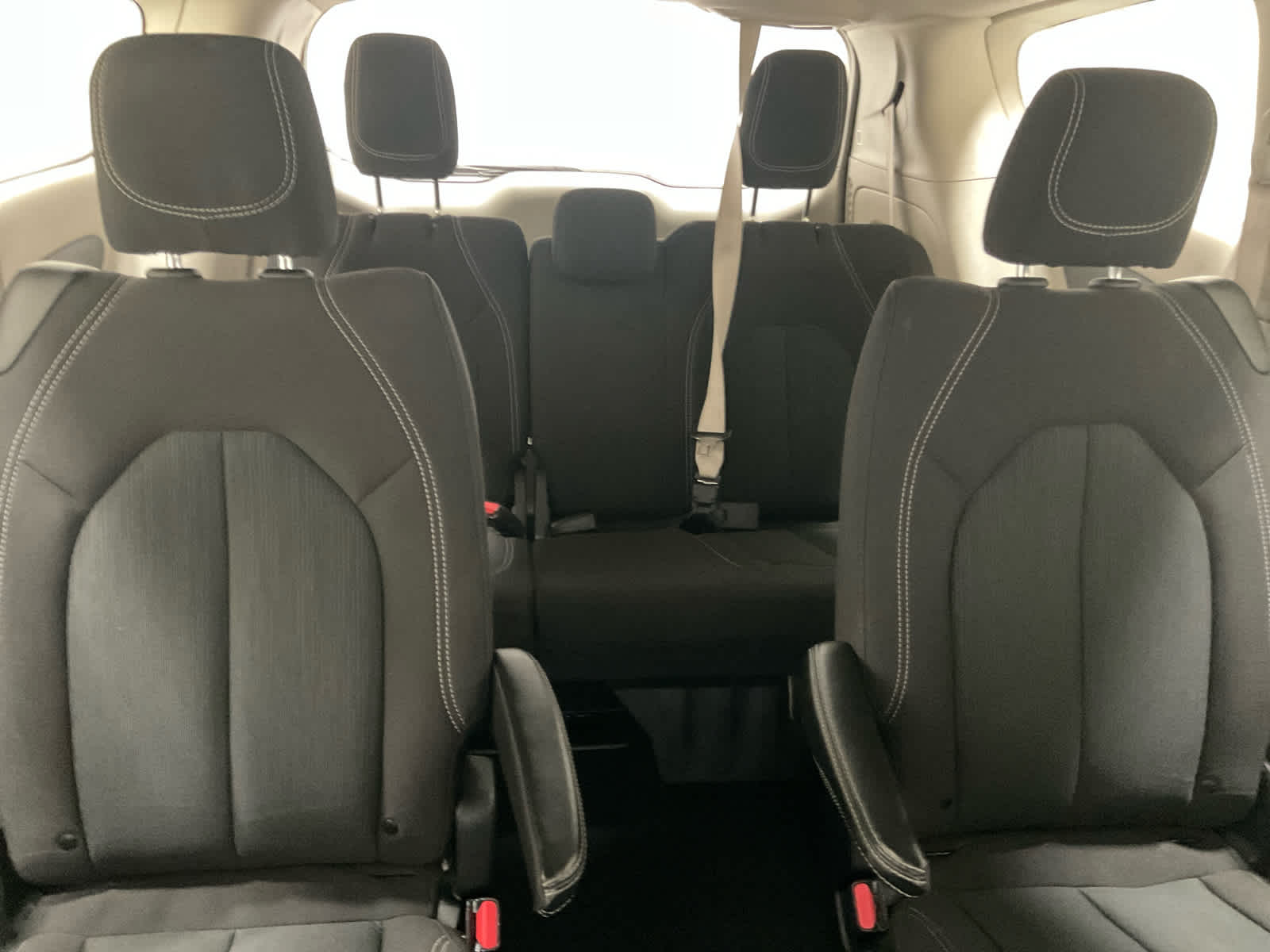 Used 2023 Chrysler Voyager Van