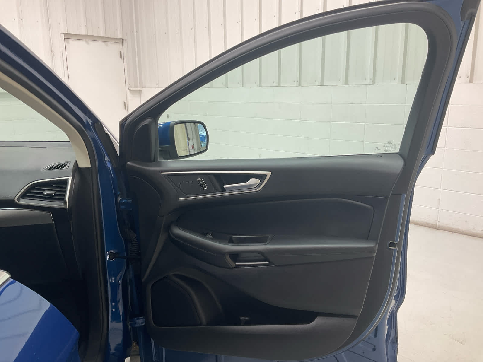 Used 2021 Ford Edge SUV