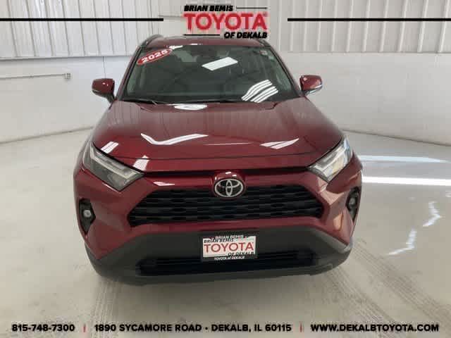 2025 Toyota RAV4 XLE Premium's photo