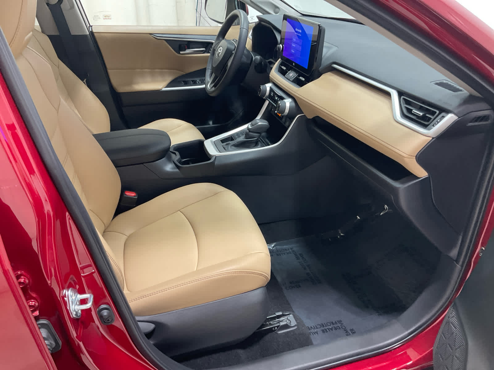 Used 2025 Toyota RAV4 SUV