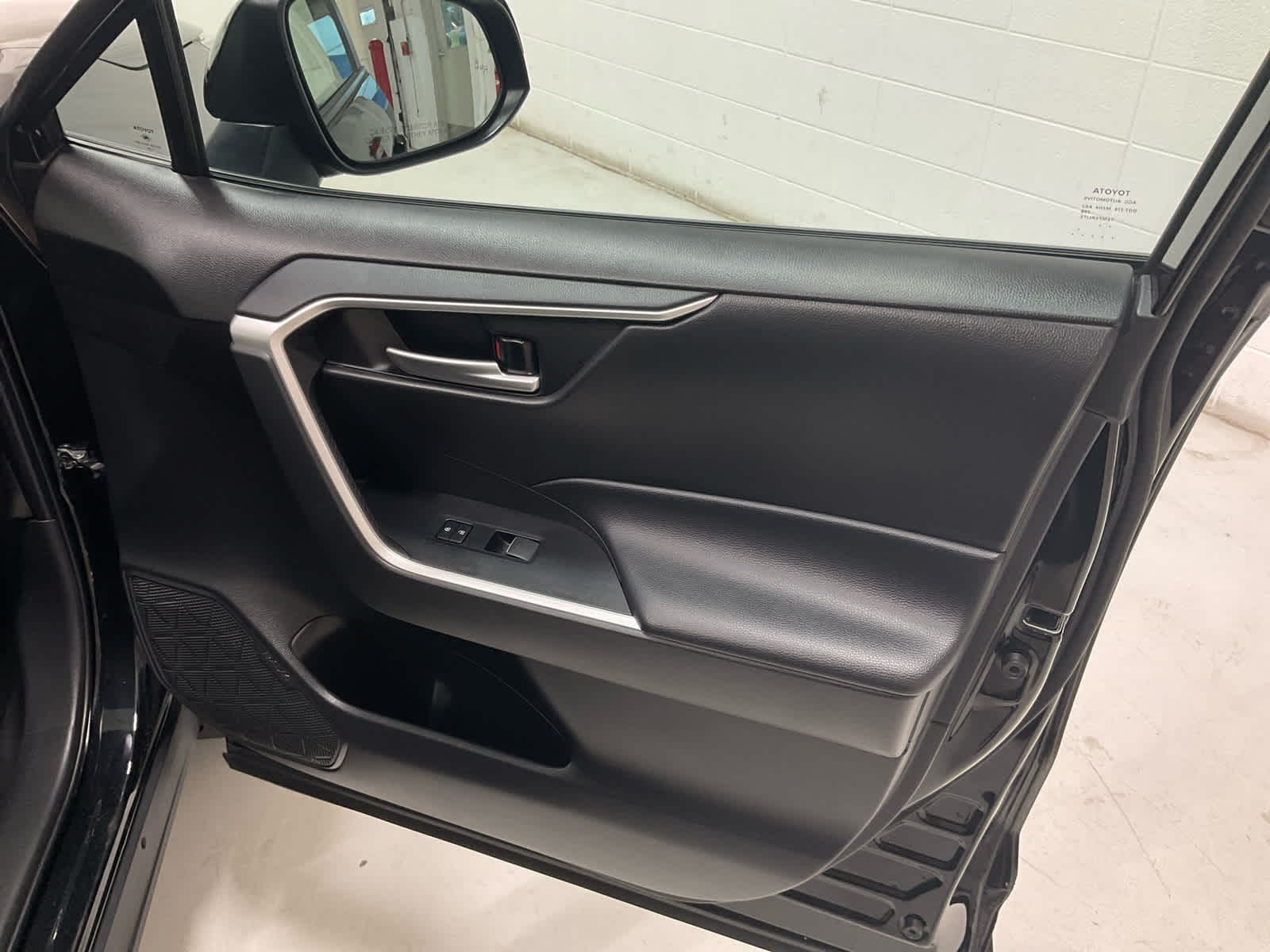 Used 2023 Toyota RAV4 SUV