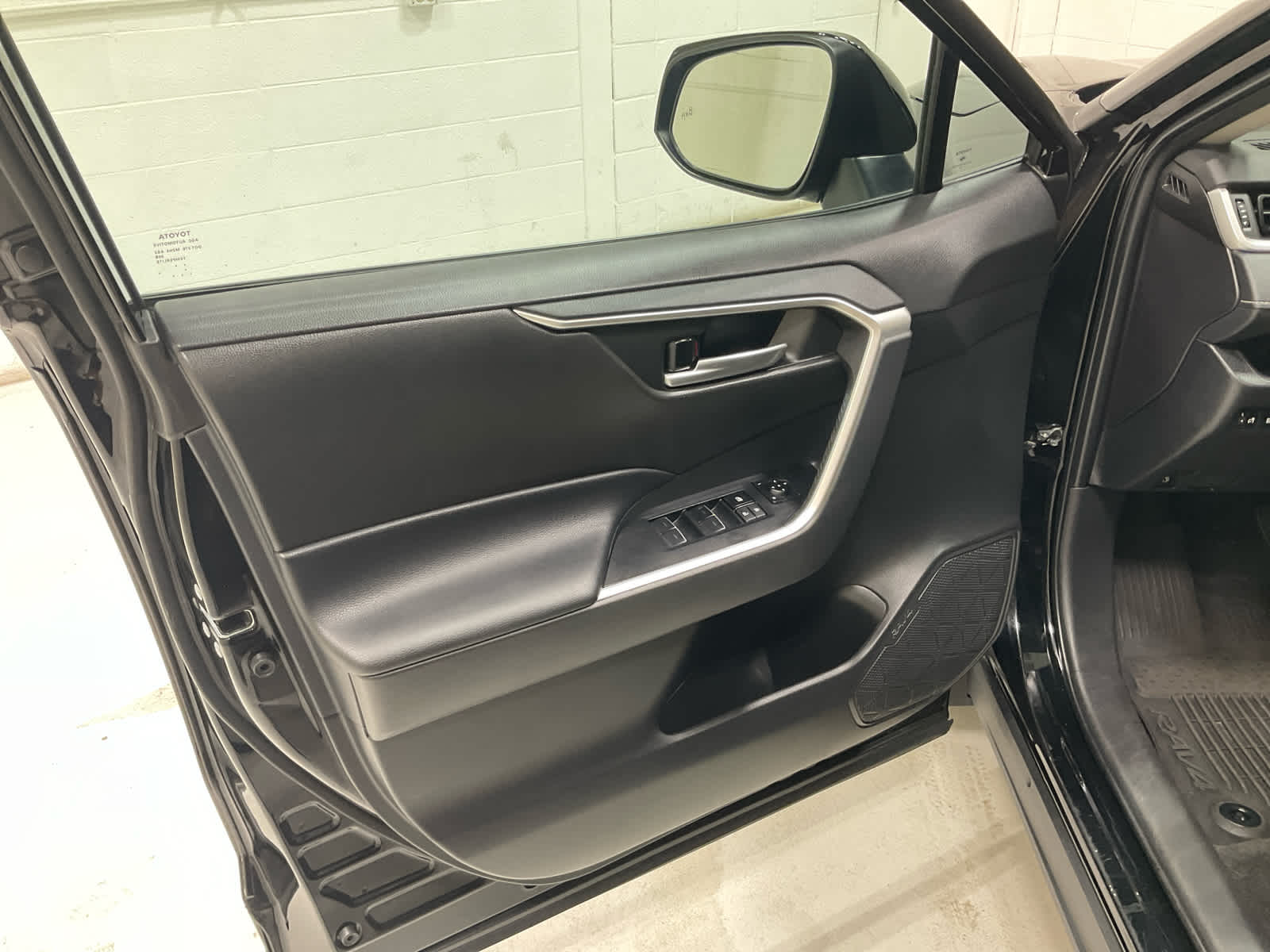 Used 2023 Toyota RAV4 SUV
