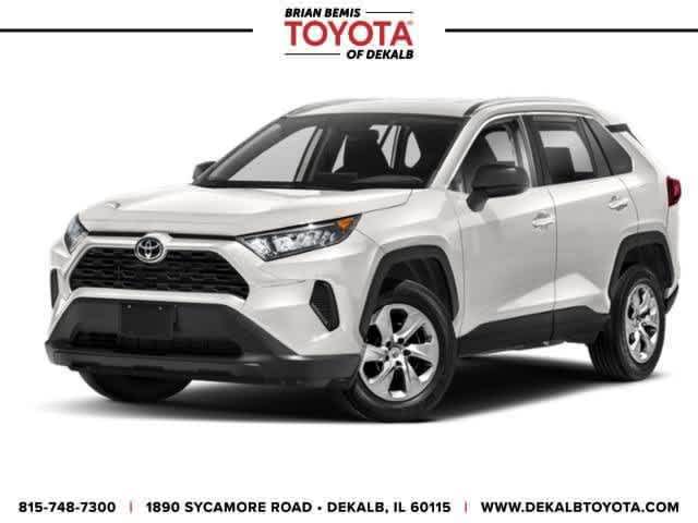 2021 Toyota RAV4 LE's photo