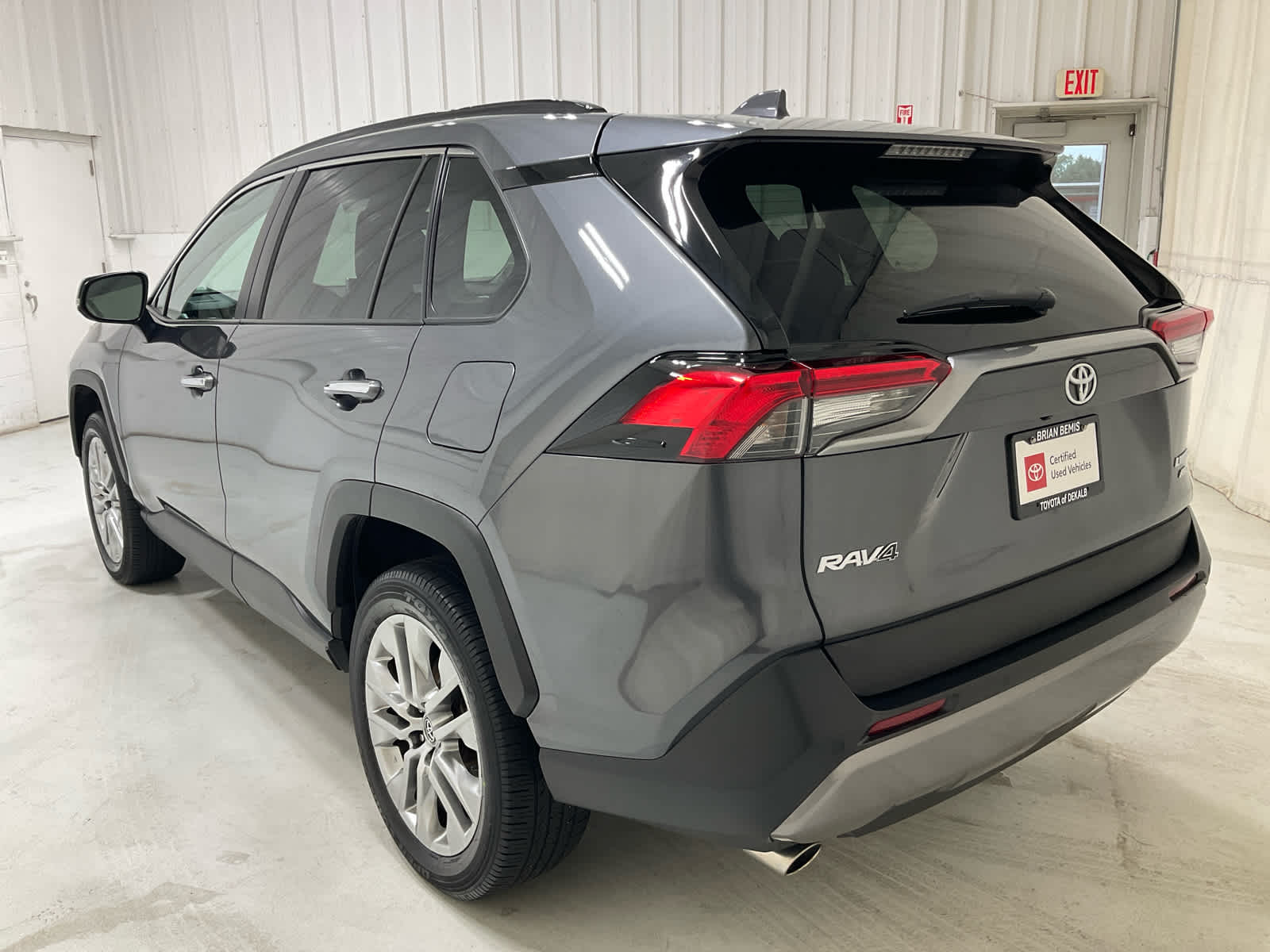 Used 2021 Toyota RAV4 SUV
