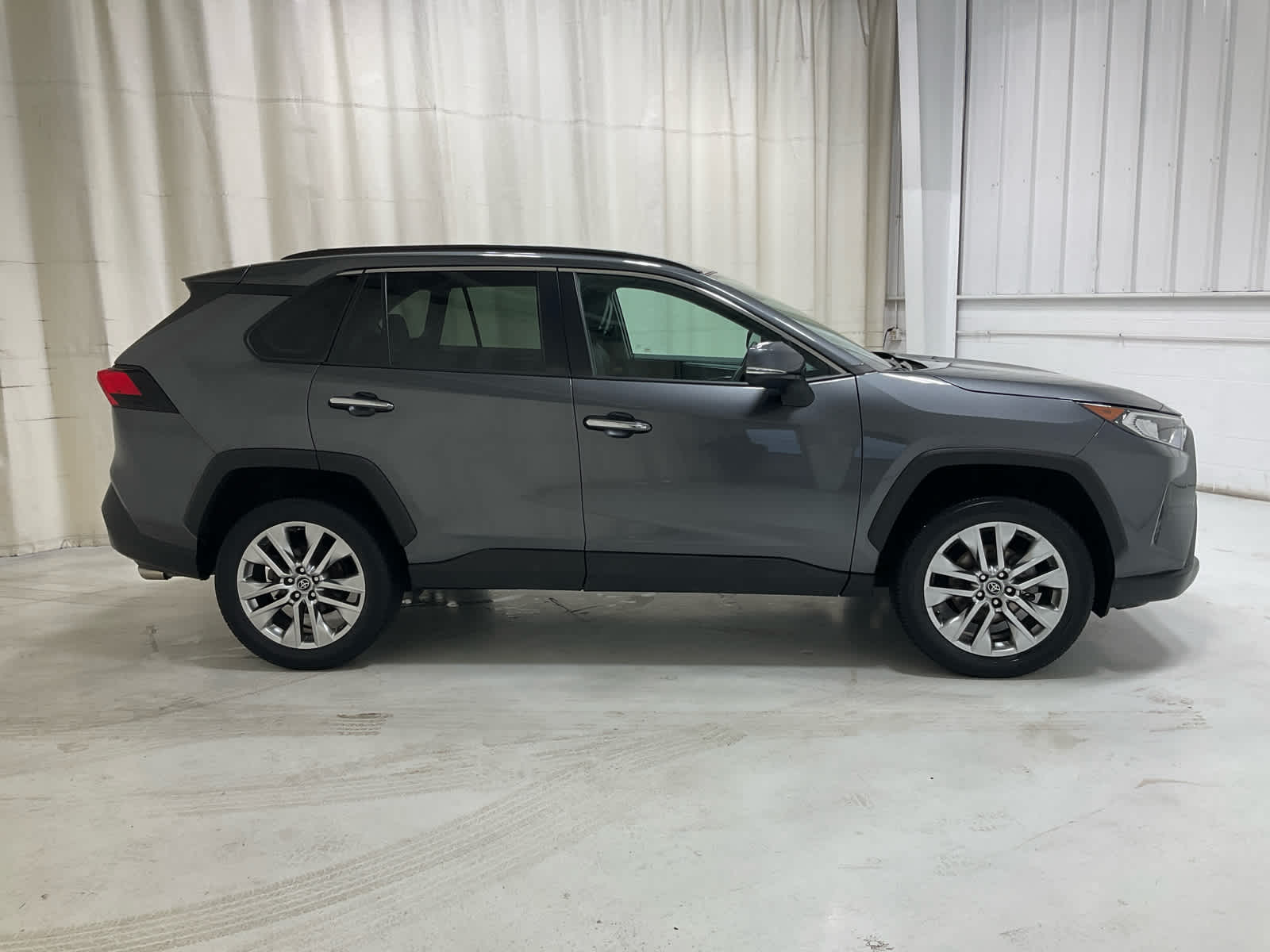 Used 2021 Toyota RAV4 SUV
