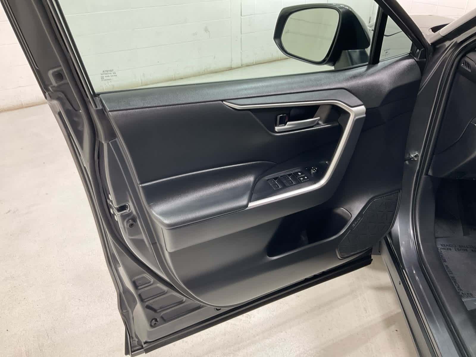 Used 2023 Toyota RAV4 SUV