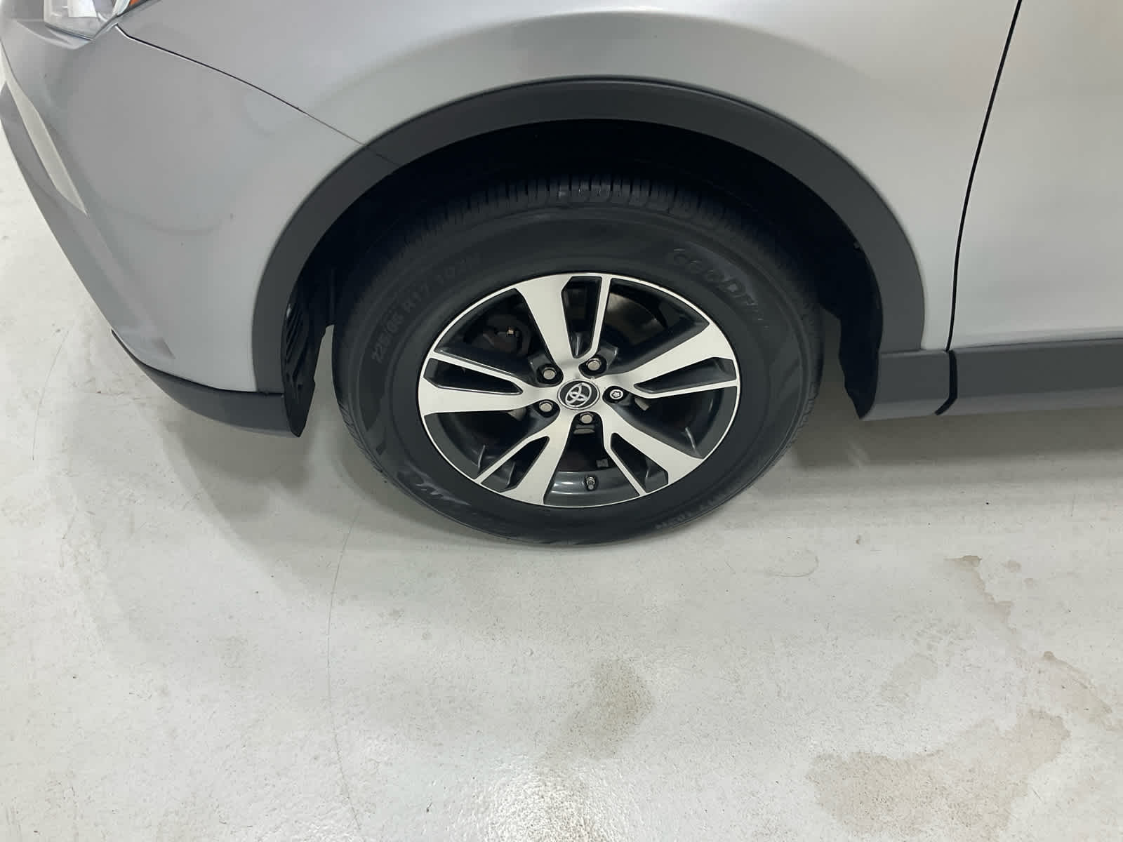 Used 2018 Toyota RAV4 SUV