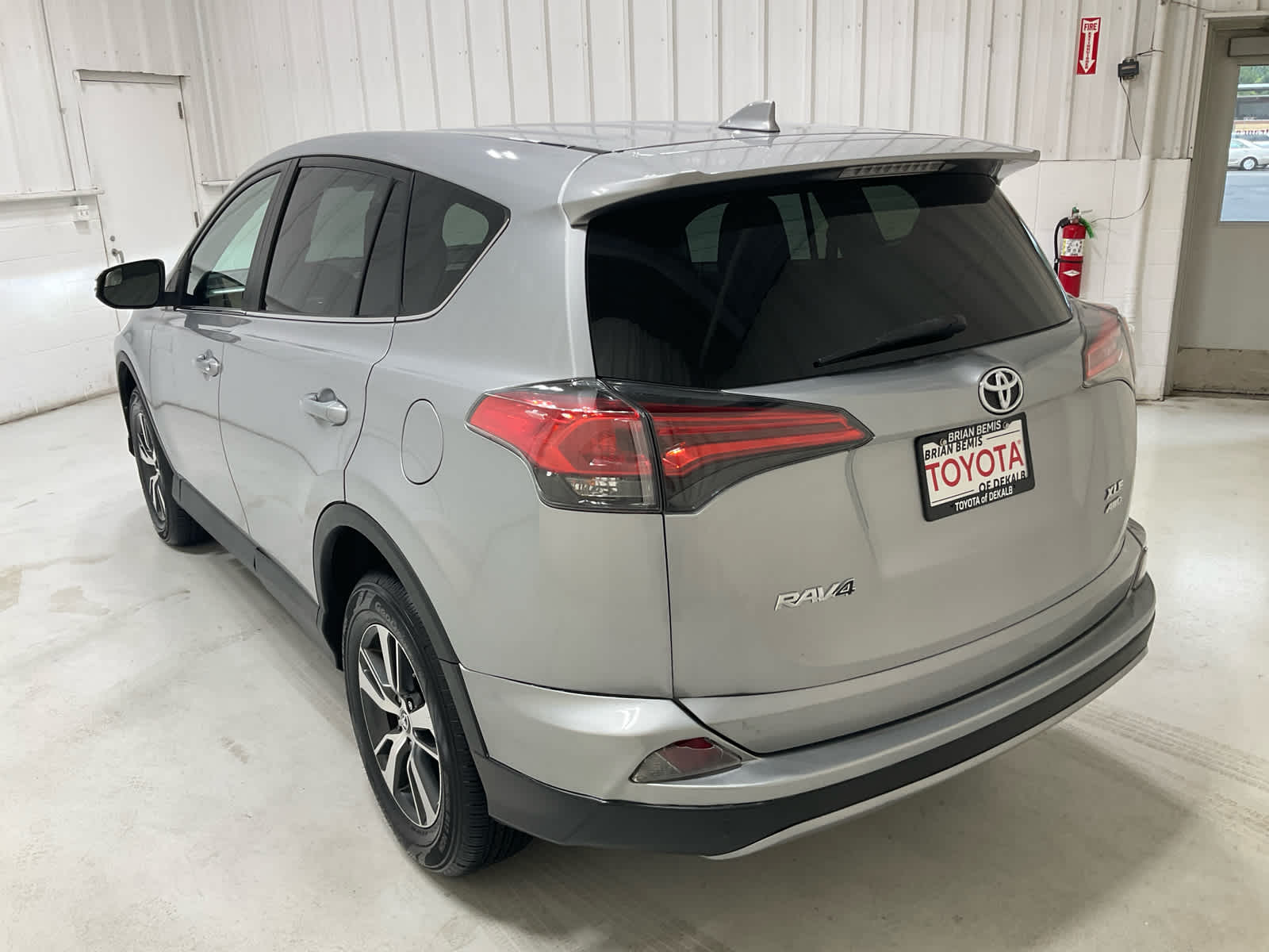 Used 2018 Toyota RAV4 SUV
