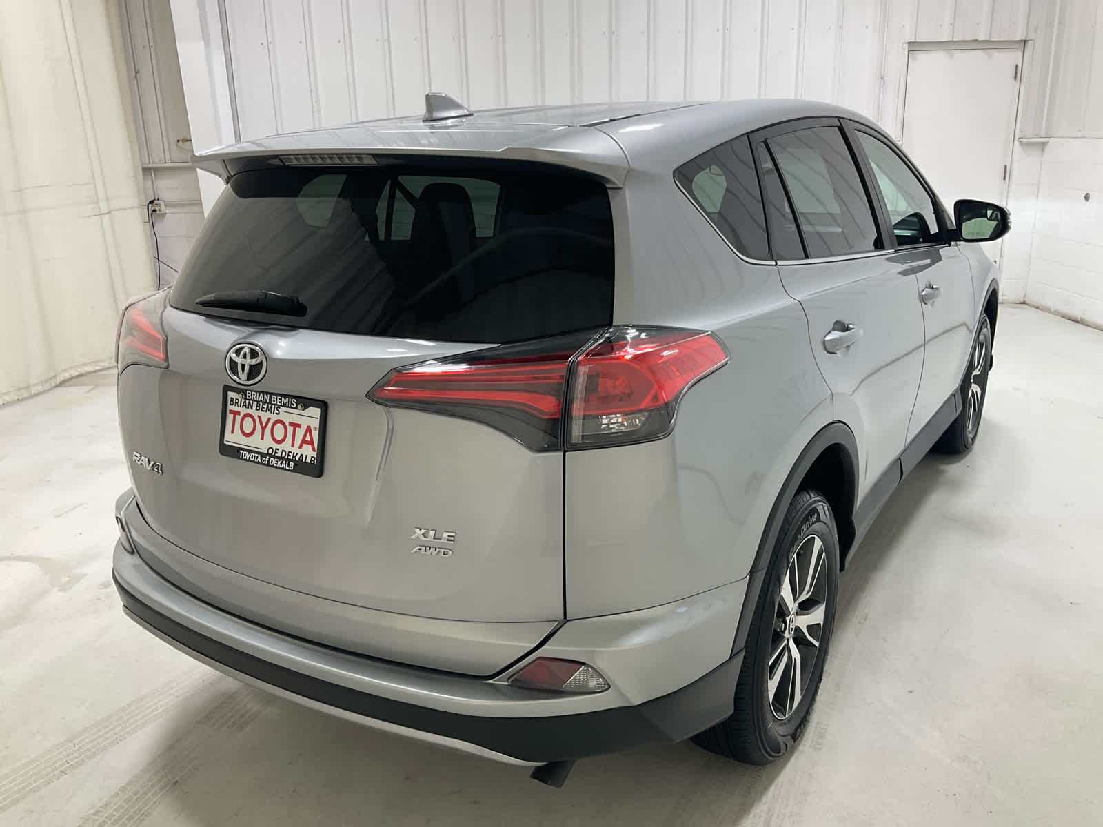 Used 2018 Toyota RAV4 SUV