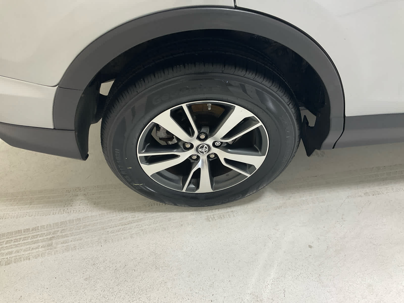Used 2018 Toyota RAV4 SUV