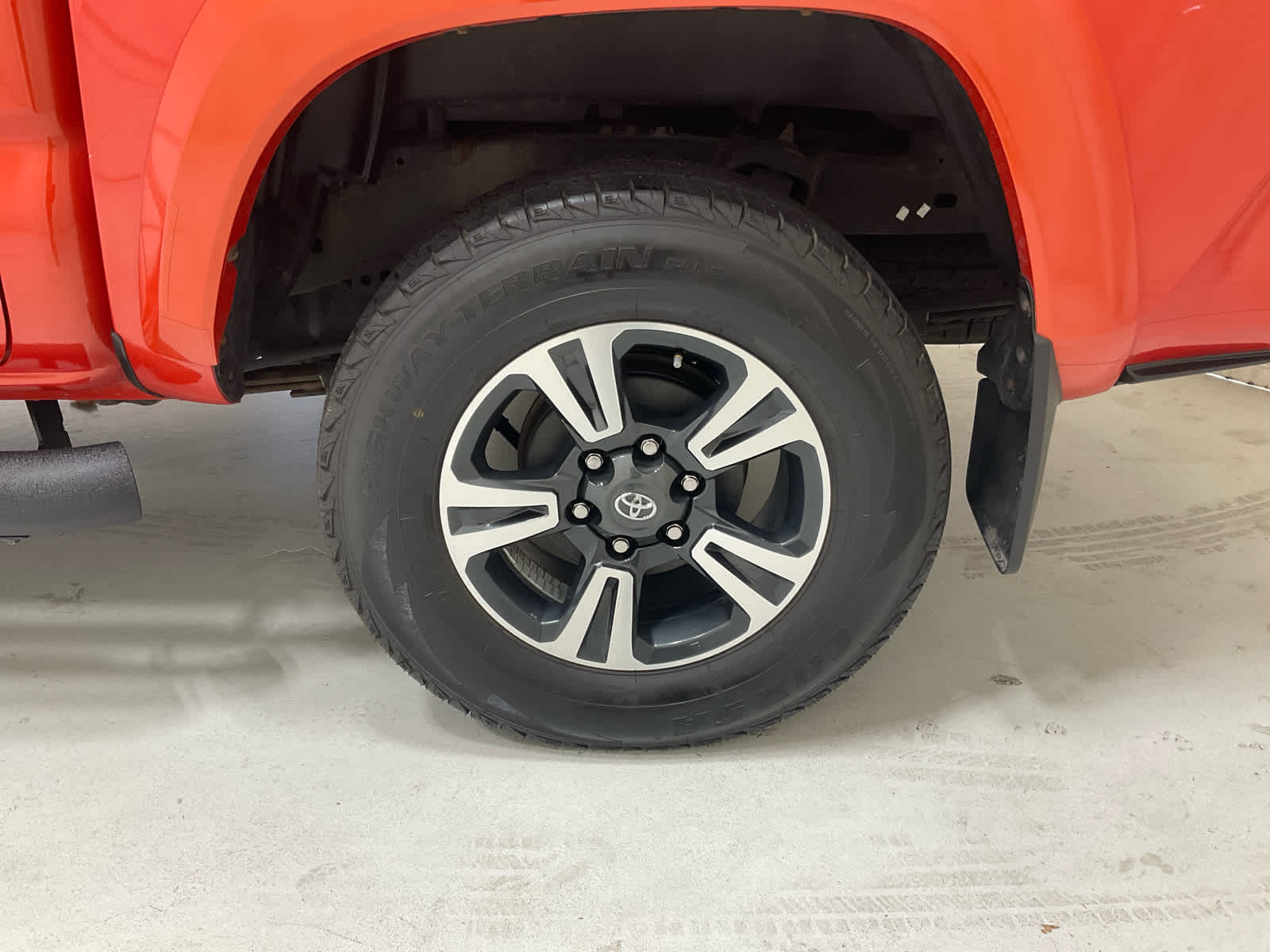 Used 2017 Toyota Tacoma Truck