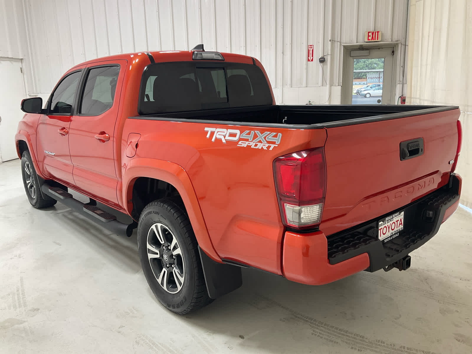 Used 2017 Toyota Tacoma Truck