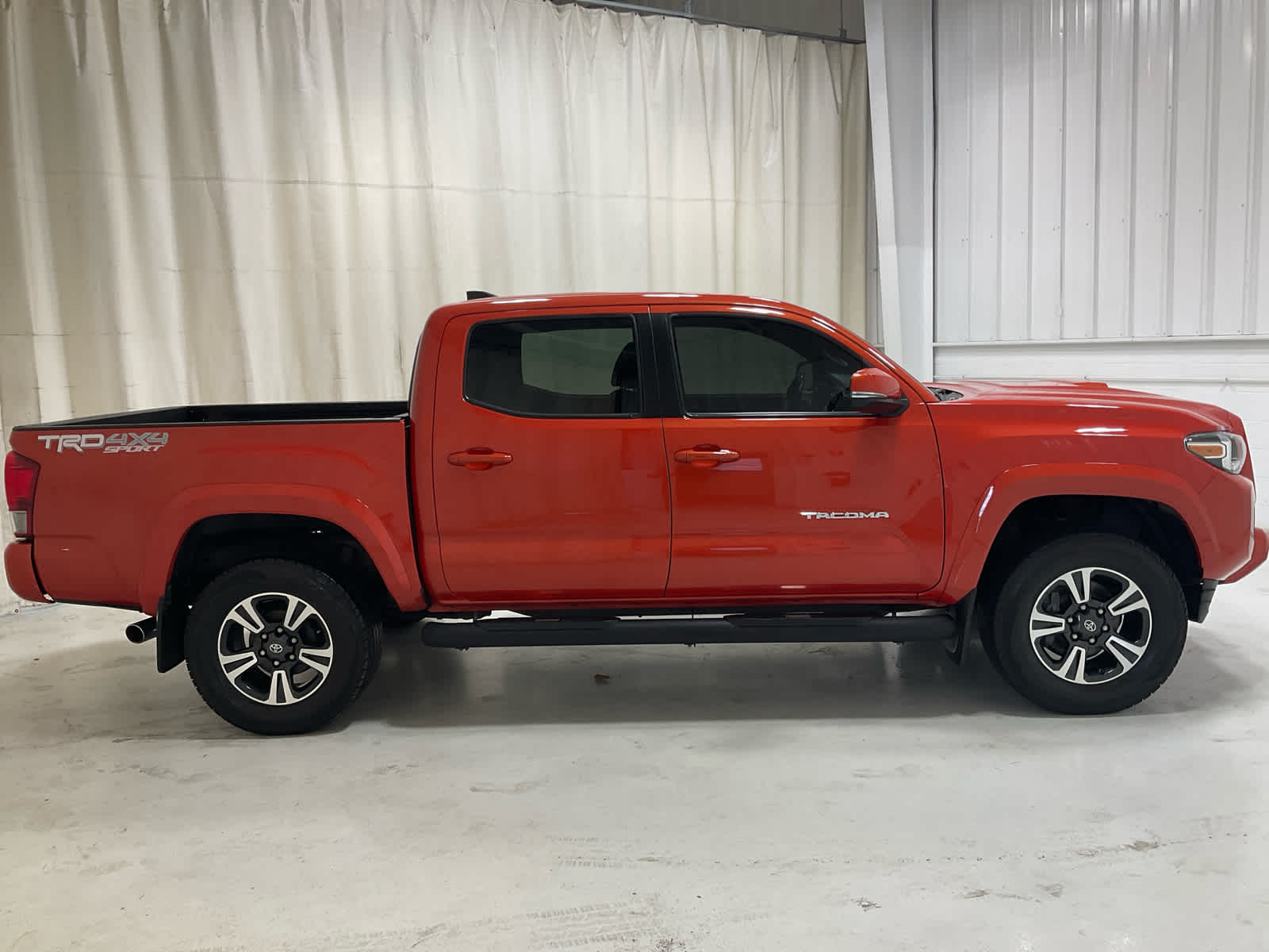 Used 2017 Toyota Tacoma Truck