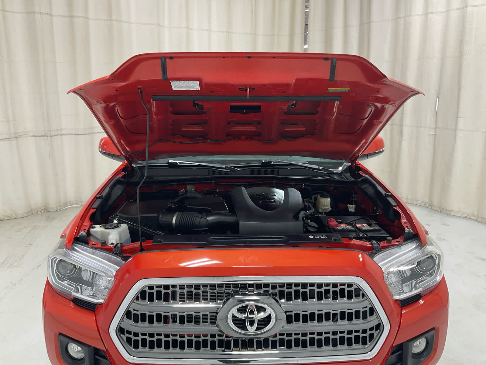 Used 2017 Toyota Tacoma Truck