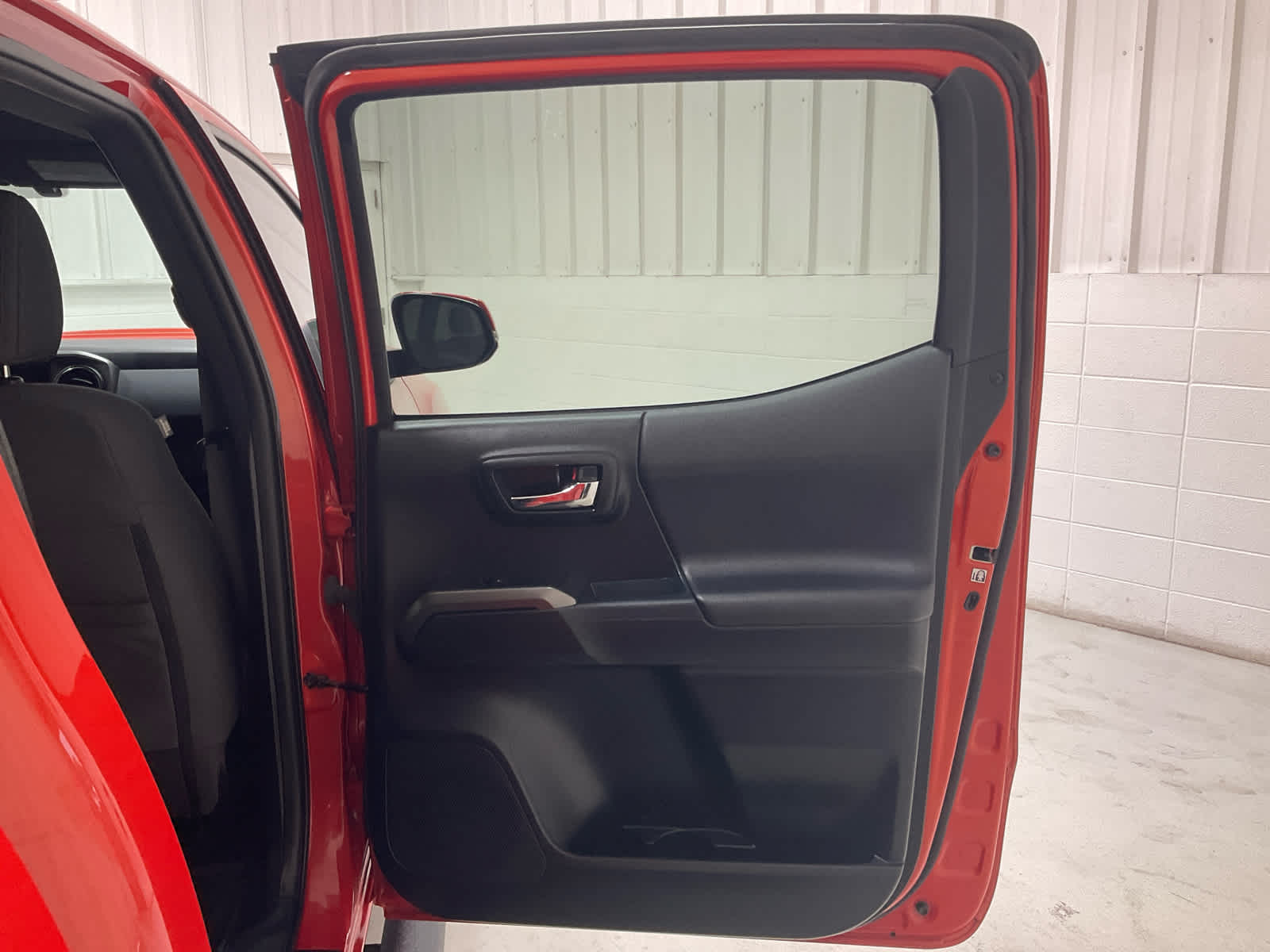 Used 2017 Toyota Tacoma Truck