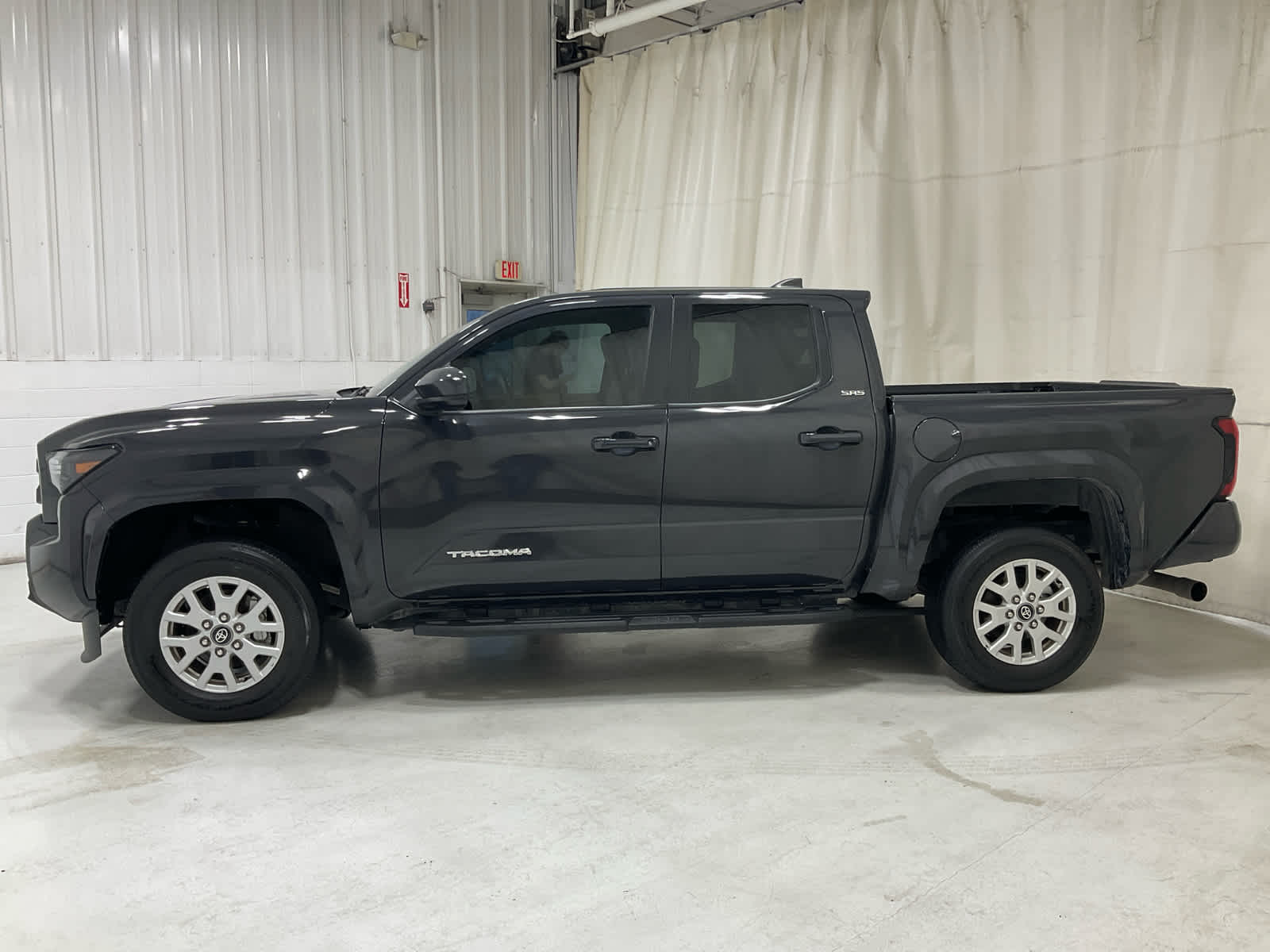 Used 2025 Toyota Tacoma Truck