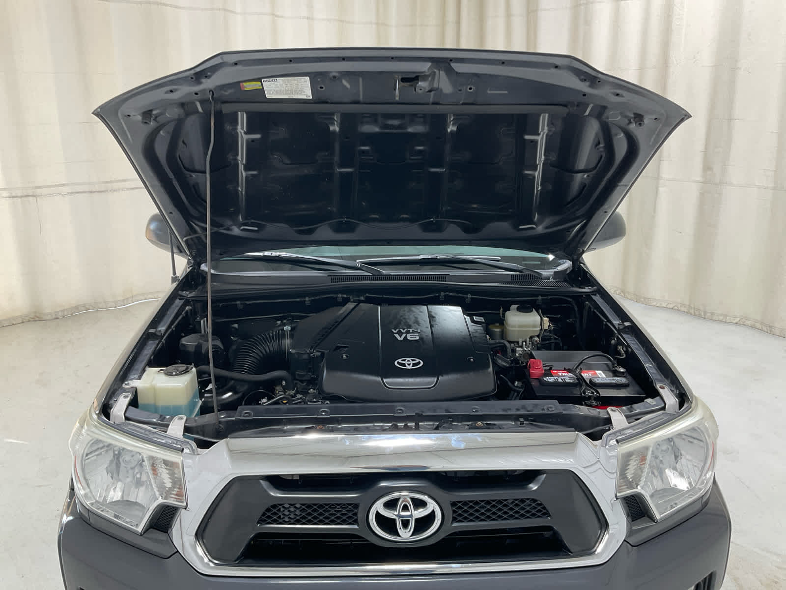 Used 2015 Toyota Tacoma Truck