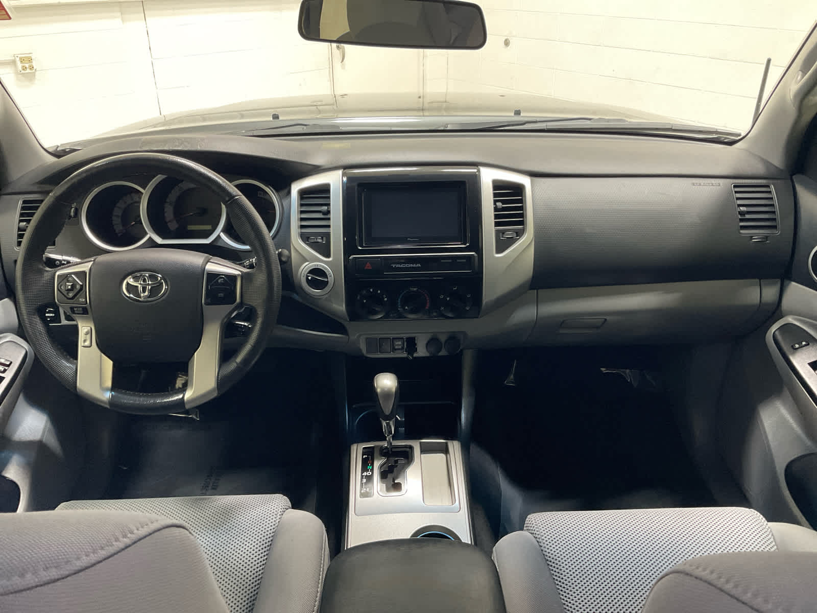 Used 2015 Toyota Tacoma Truck