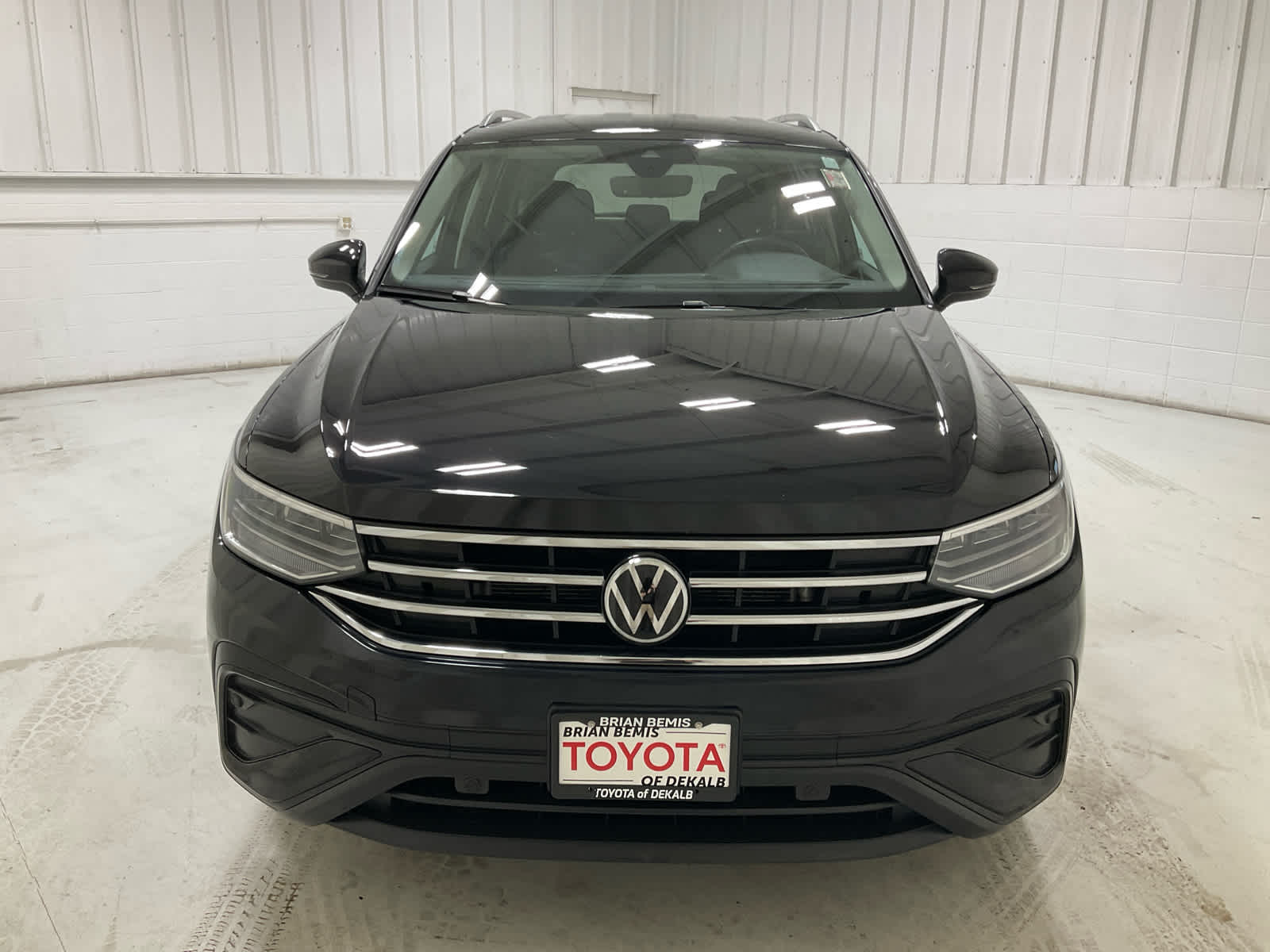 Used 2024 Volkswagen Tiguan SUV