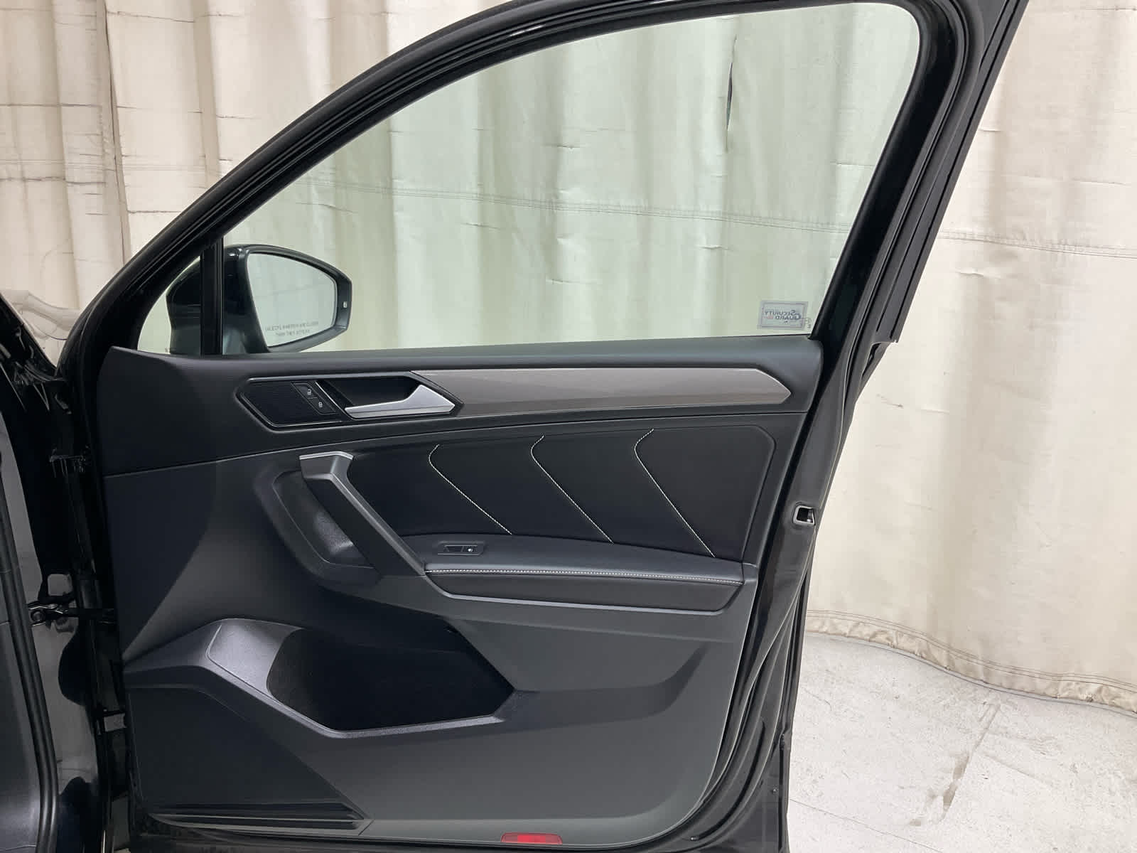 Used 2024 Volkswagen Tiguan SUV