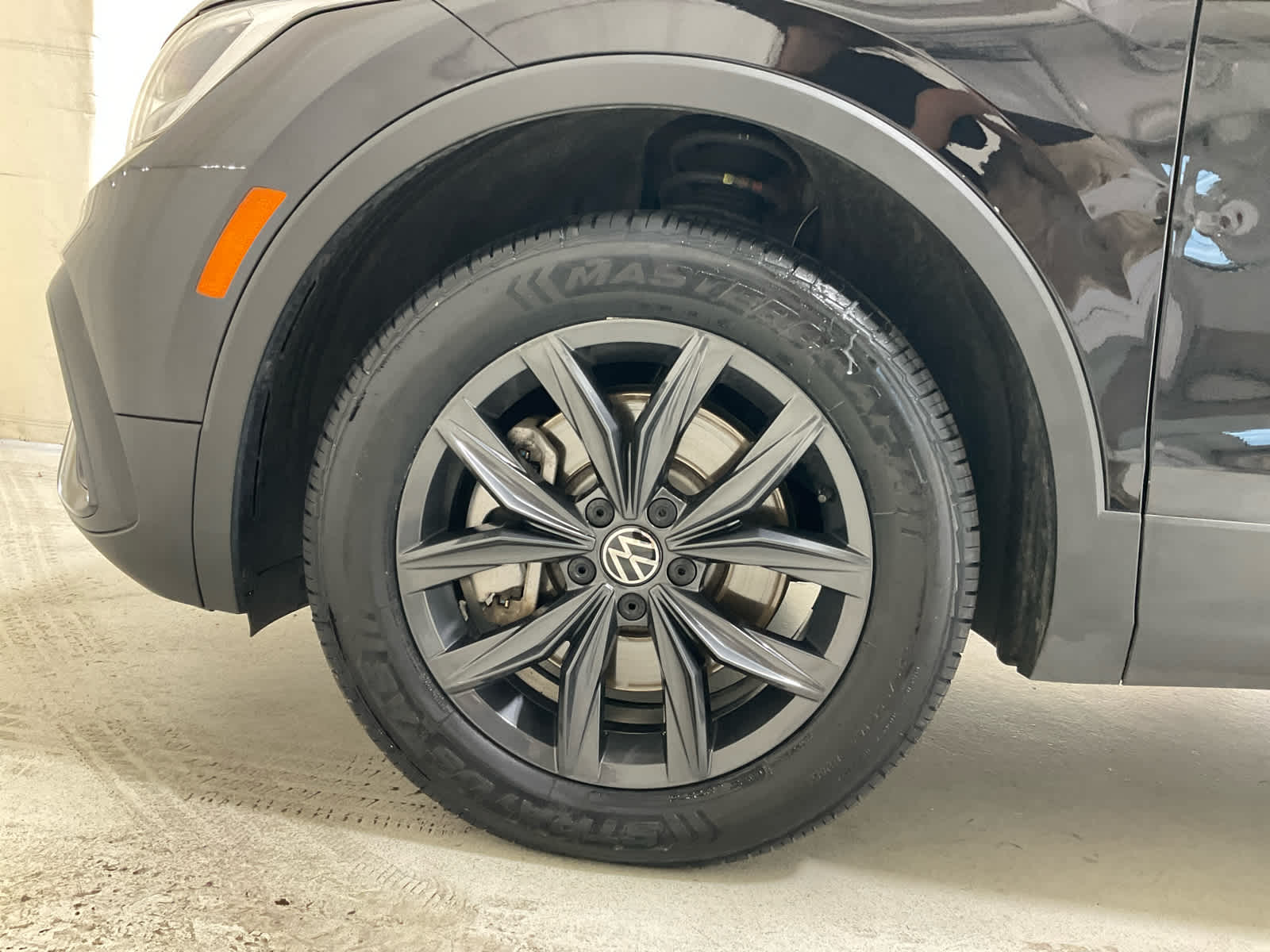 Used 2024 Volkswagen Tiguan SUV