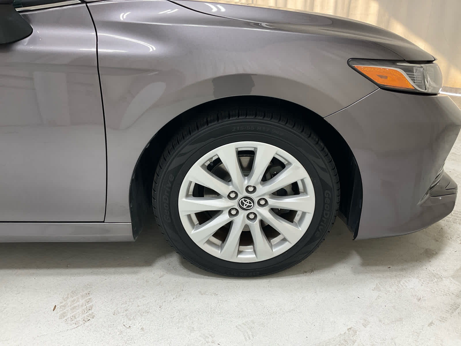 2018 Toyota Camry LE - Photo 30