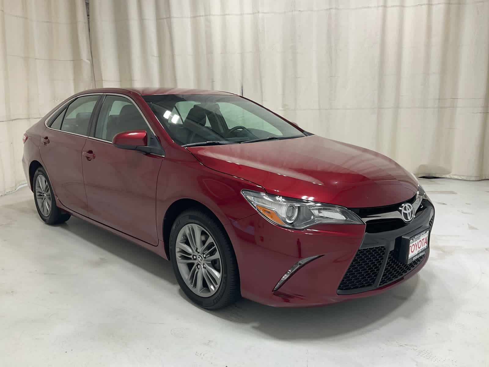 Used 2015 Toyota Camry Sedan