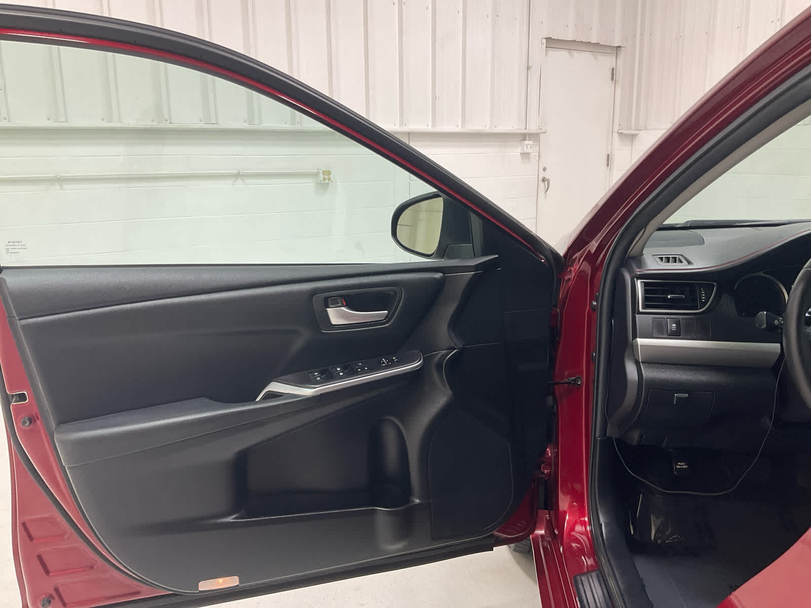 Used 2015 Toyota Camry Sedan