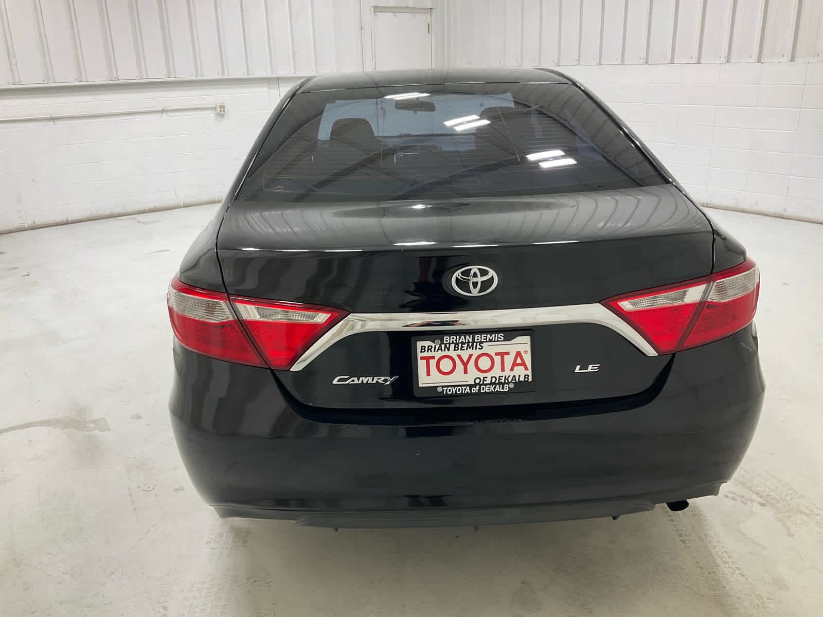 Used 2016 Toyota Camry Sedan