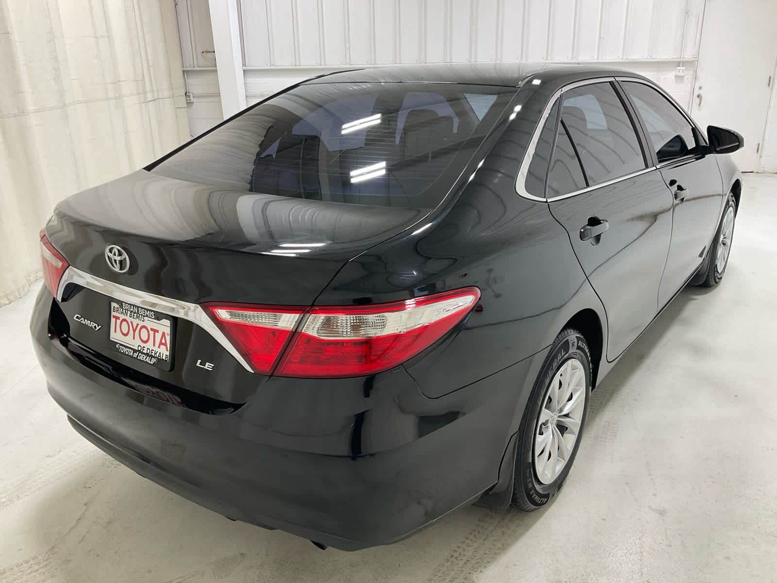 Used 2016 Toyota Camry Sedan