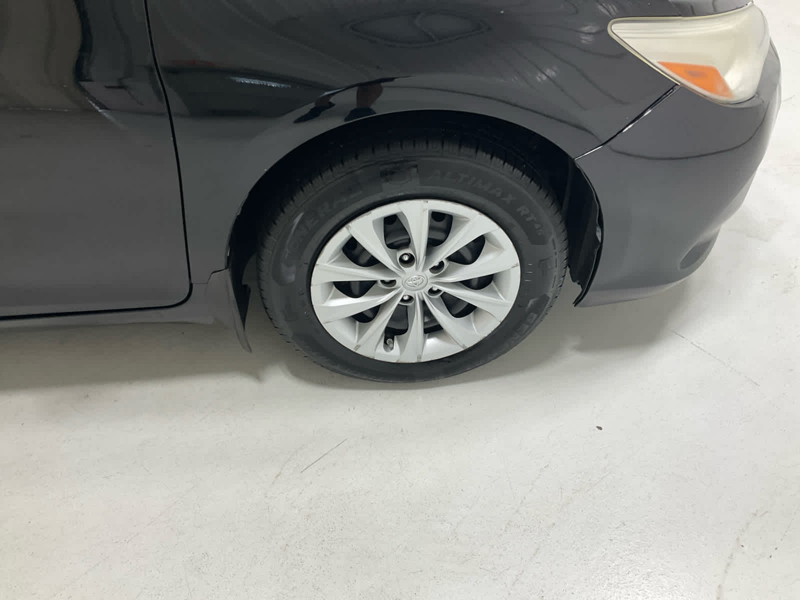 Used 2016 Toyota Camry Sedan