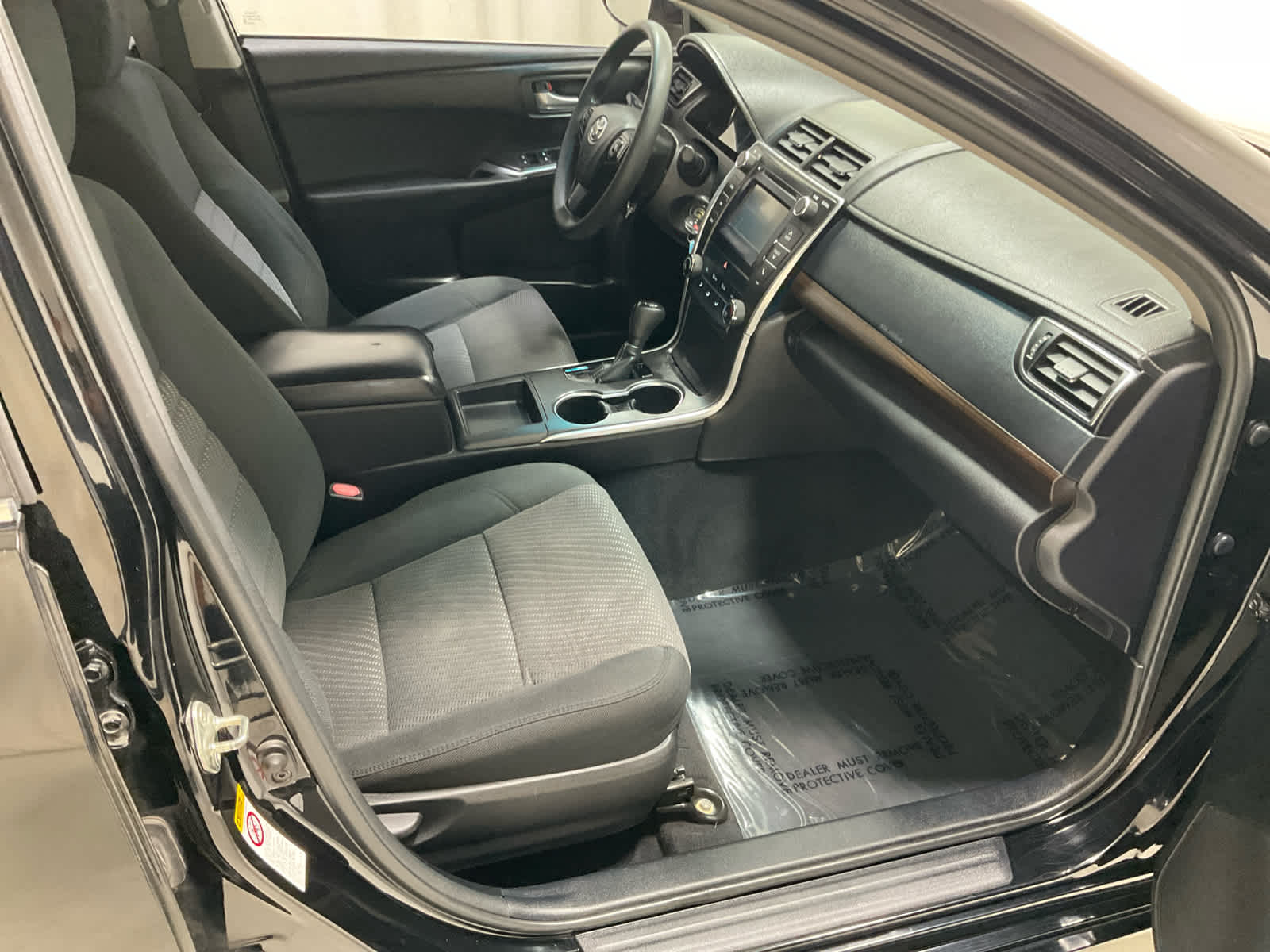 Used 2016 Toyota Camry Sedan