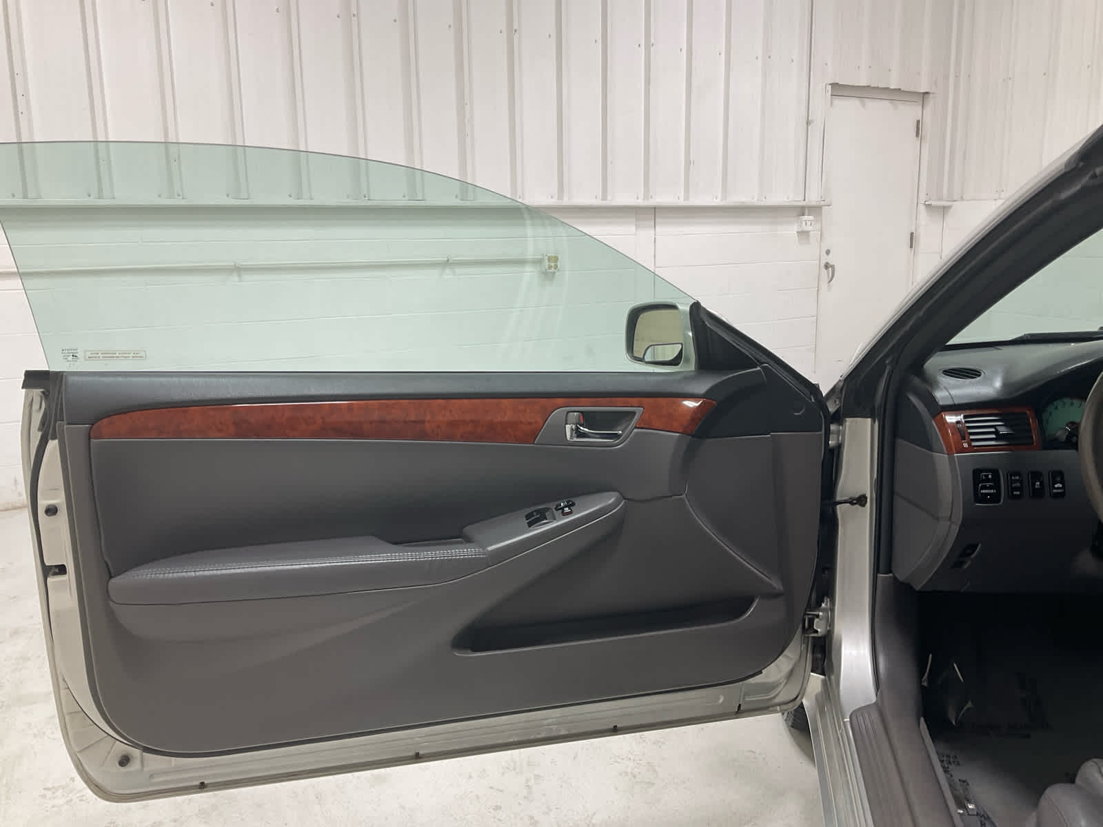 Used 2006 Toyota Camry Solara Convertible