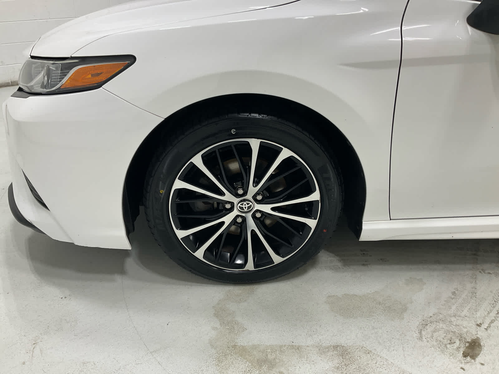 Used 2020 Toyota Camry Sedan