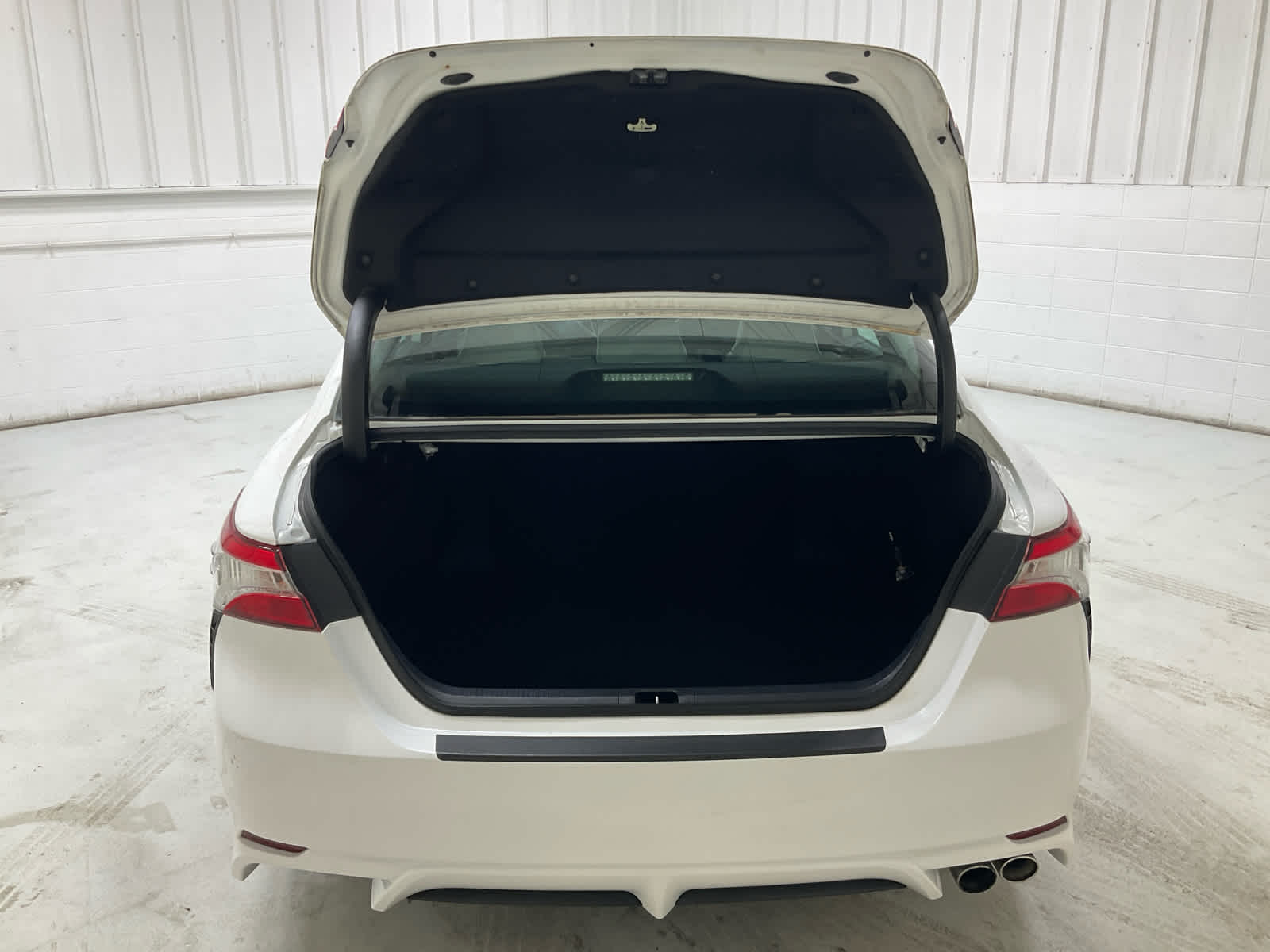 Used 2020 Toyota Camry Sedan