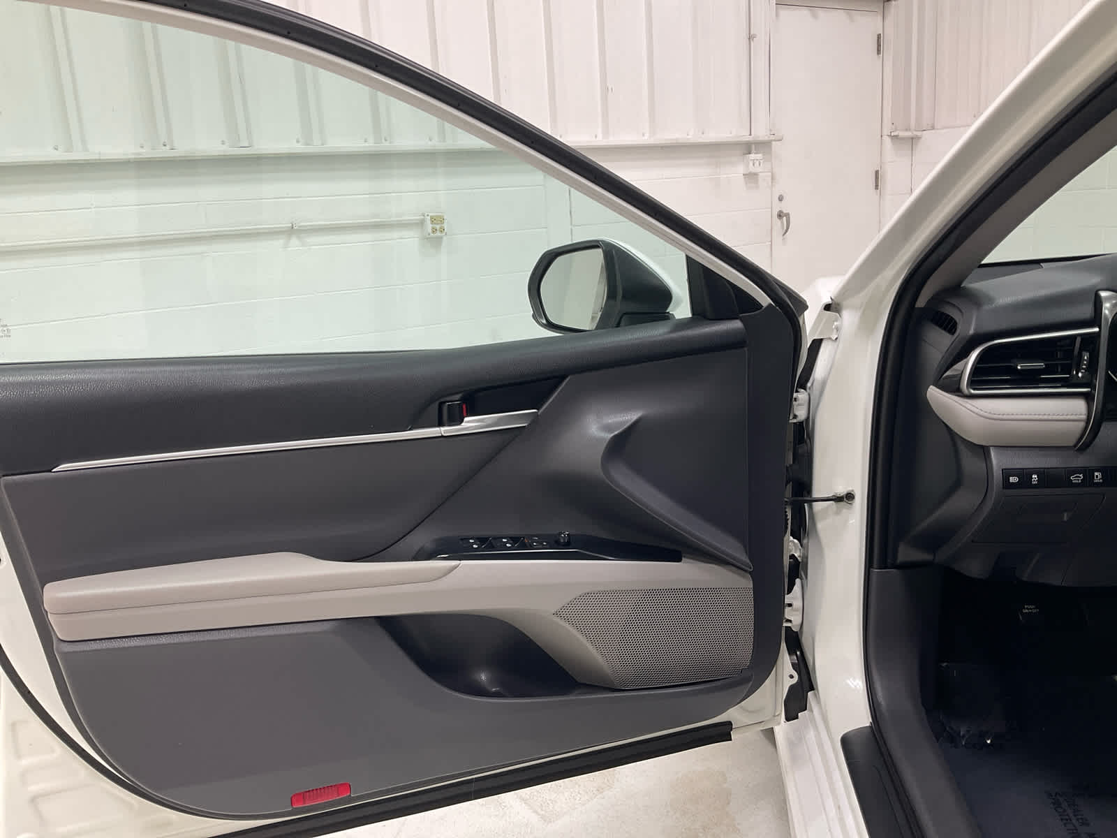Used 2020 Toyota Camry Sedan
