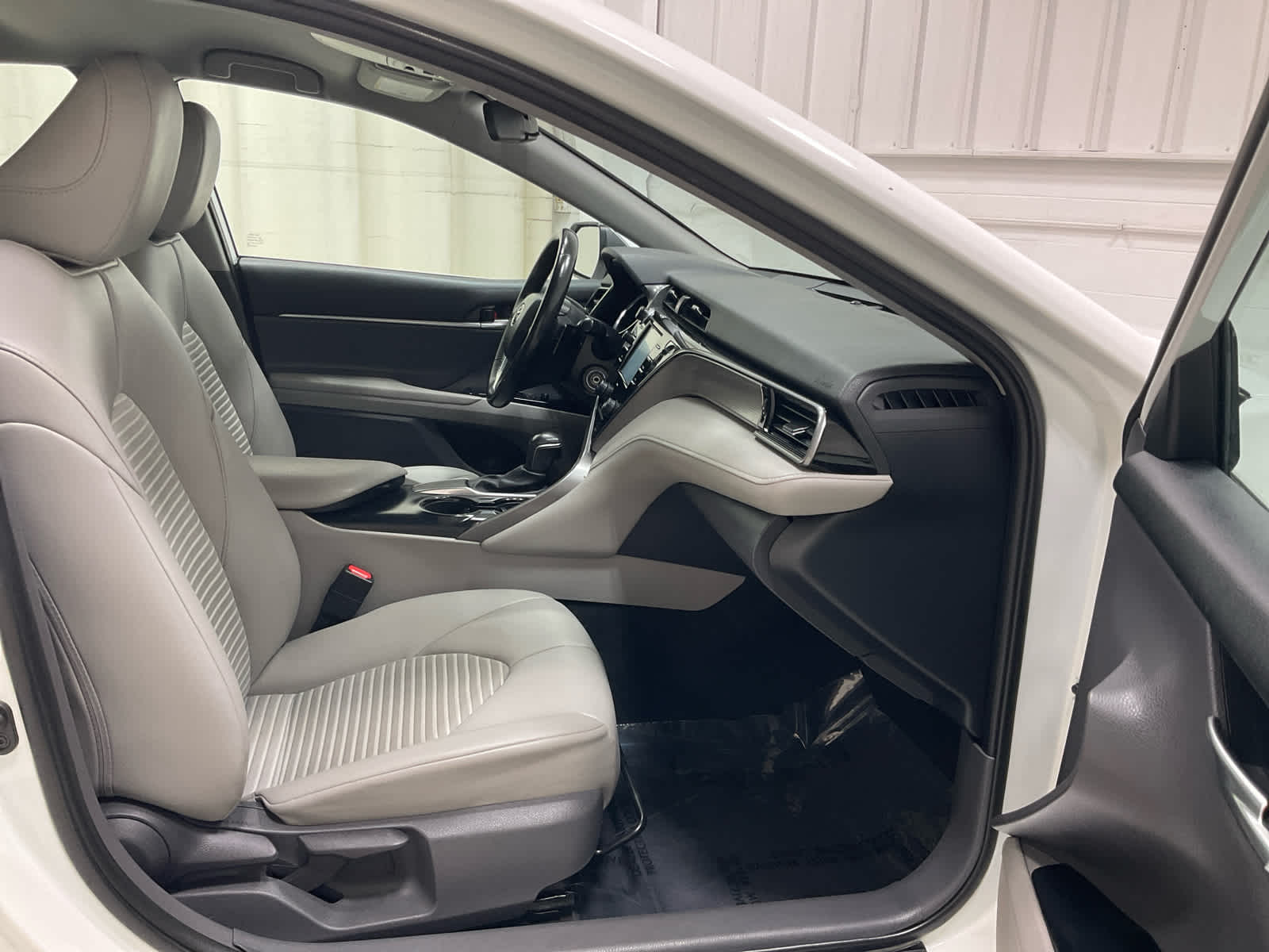 Used 2020 Toyota Camry Sedan