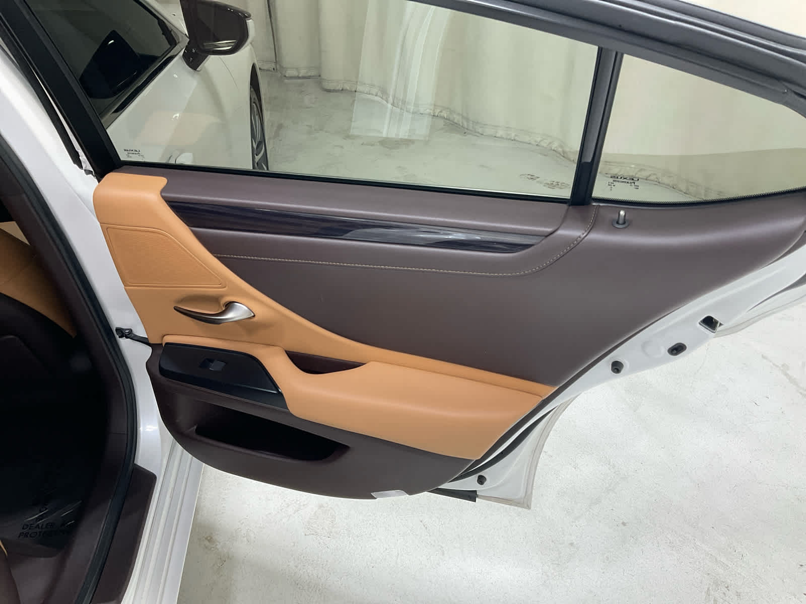 Used 2020 Lexus ES 350 Sedan