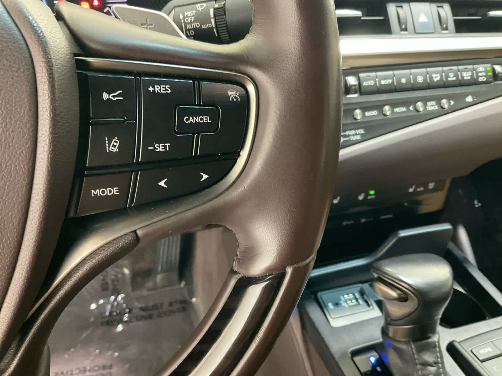 Used 2020 Lexus ES 350 Sedan