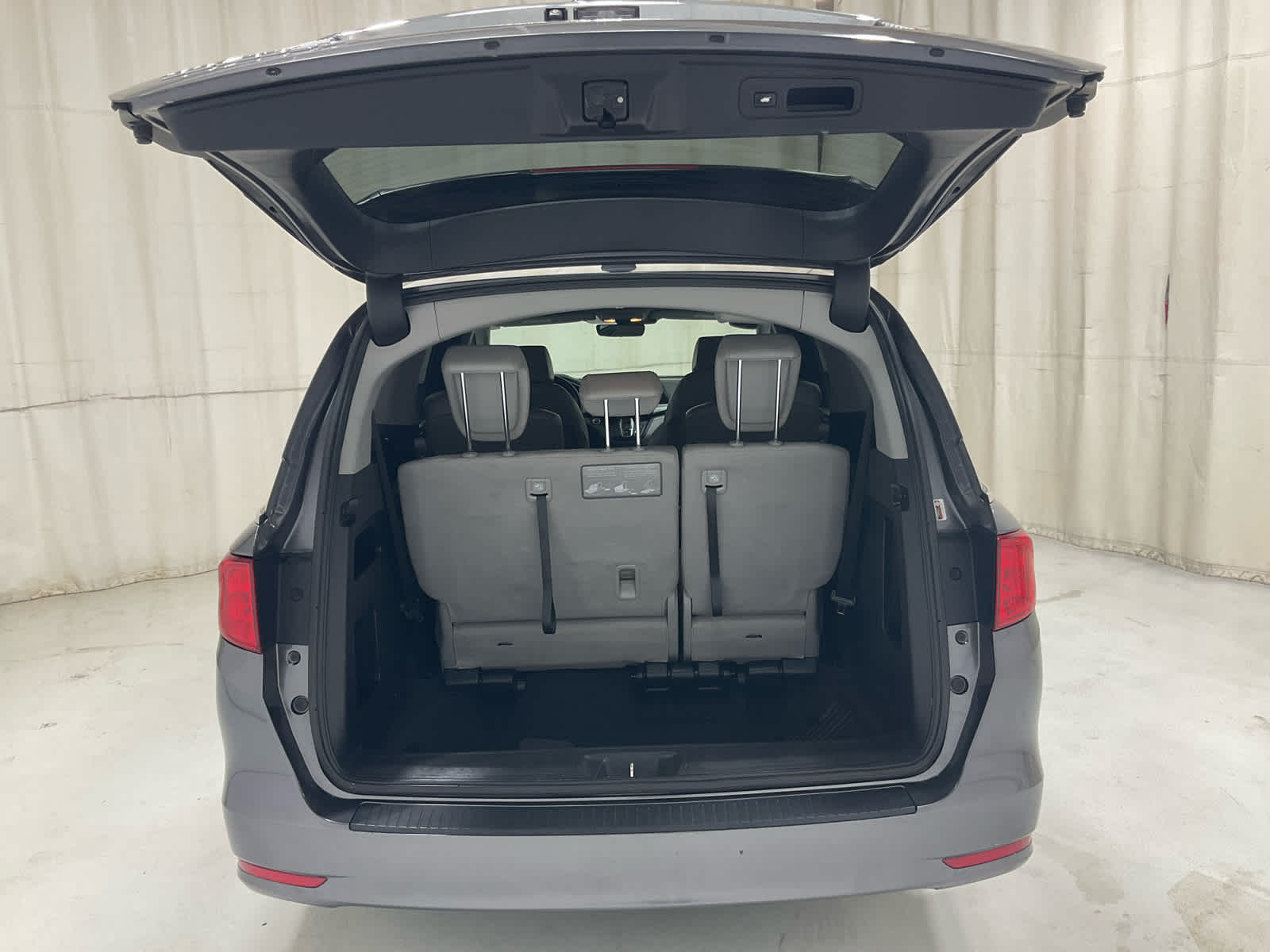 Used 2019 Honda Odyssey Van