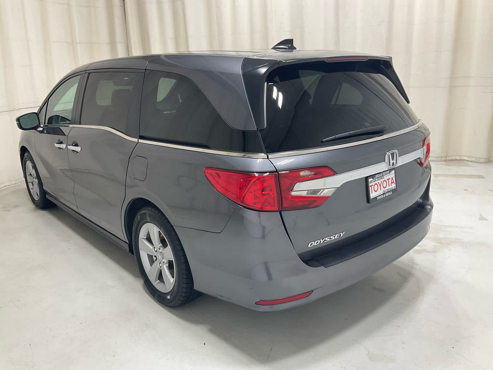 Used 2019 Honda Odyssey Van