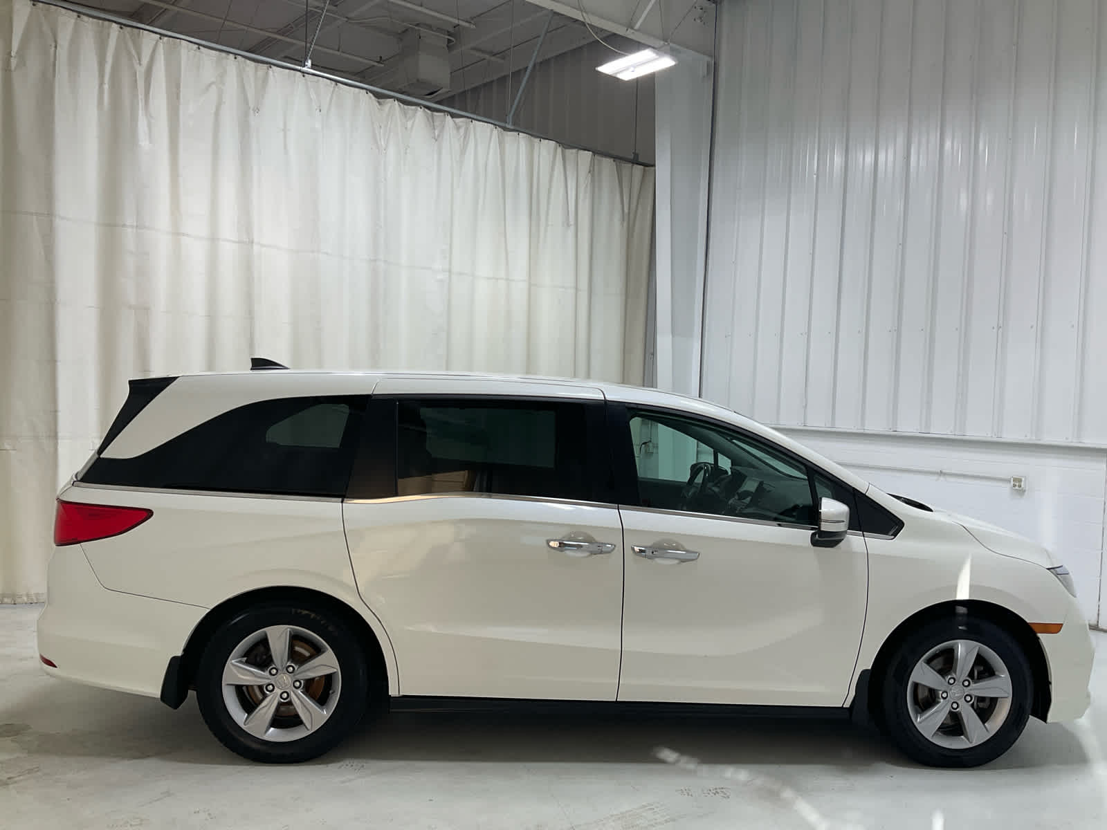 Used 2018 Honda Odyssey Van