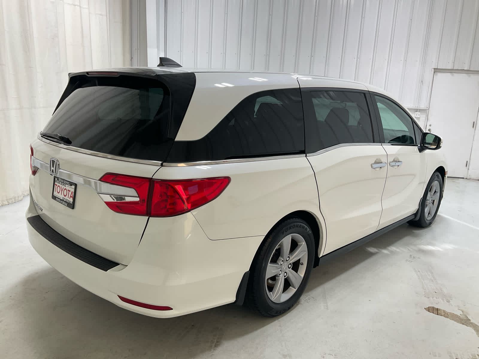 Used 2018 Honda Odyssey Van