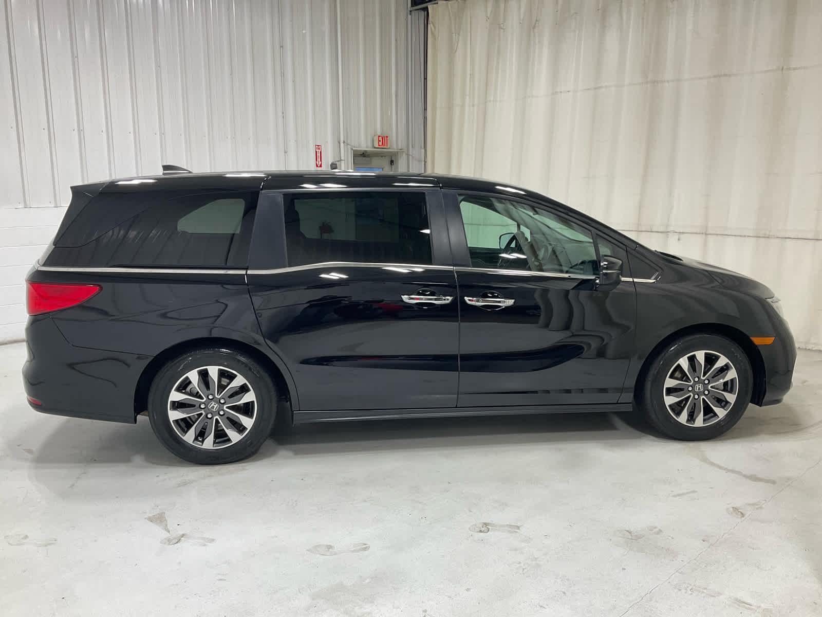 Used 2022 Honda Odyssey Van