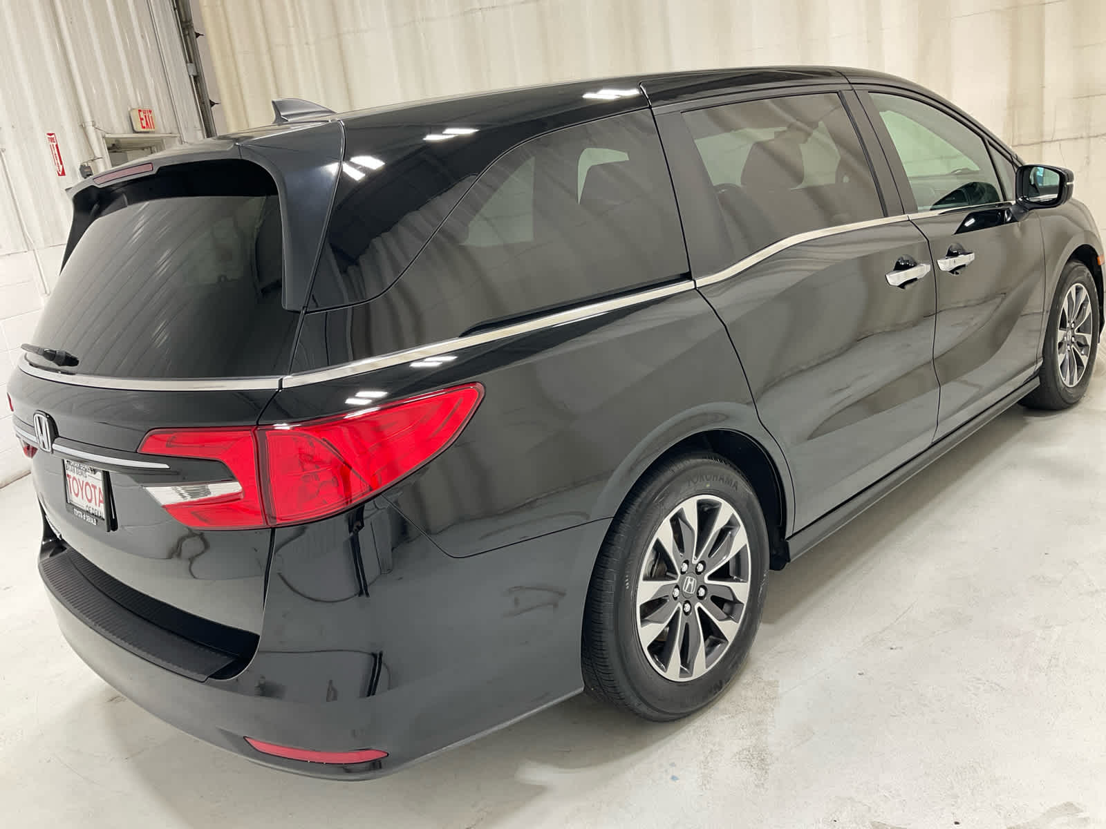 Used 2022 Honda Odyssey Van
